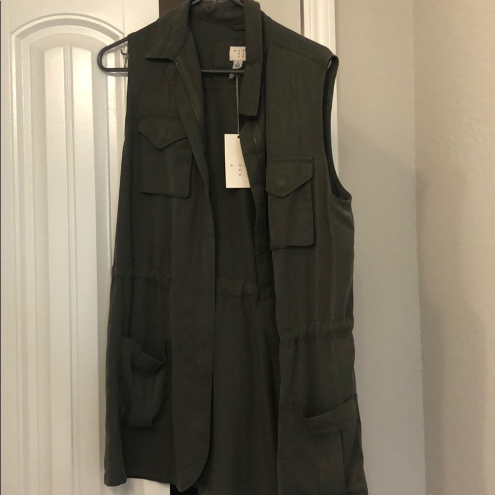 Green vest